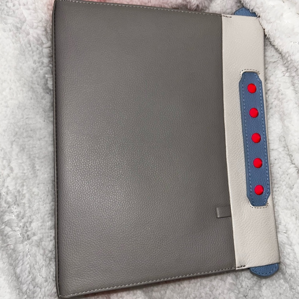 Min & Mon Vali Small Crossbody Gray and Pink Leather Bag